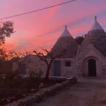 Trulli Controra Pensión
