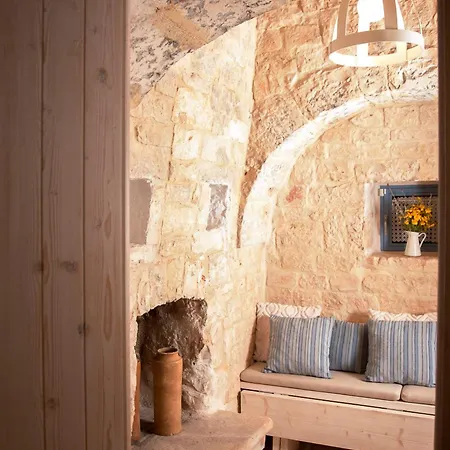 Trulli Controra Guest house
